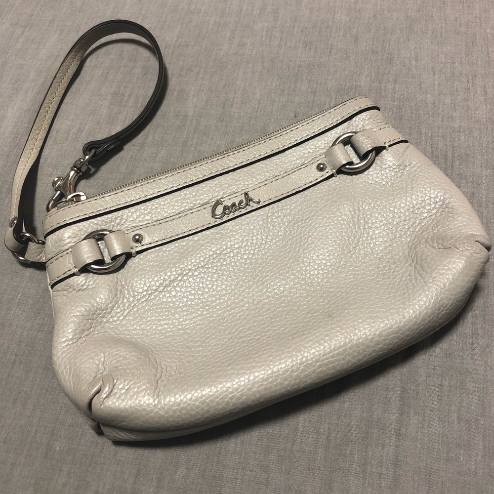 Coach wristlet - neutral color